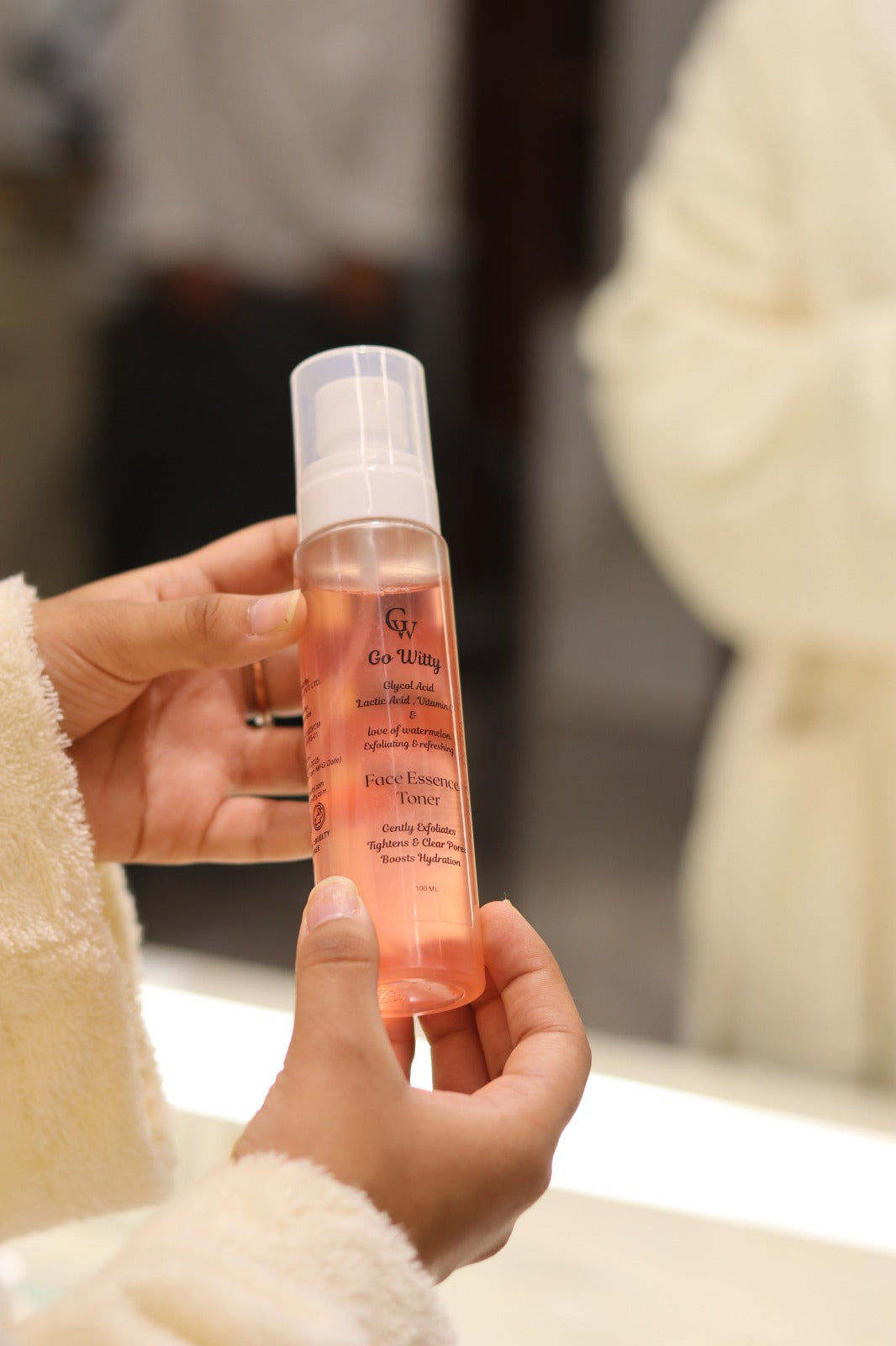 Go Witty Face Essence\Toner | Glycolic Acid, Lactic Acid & Vitamin C | Hydrating & Skin Brightening | SLS & Paraben Free | 100ml